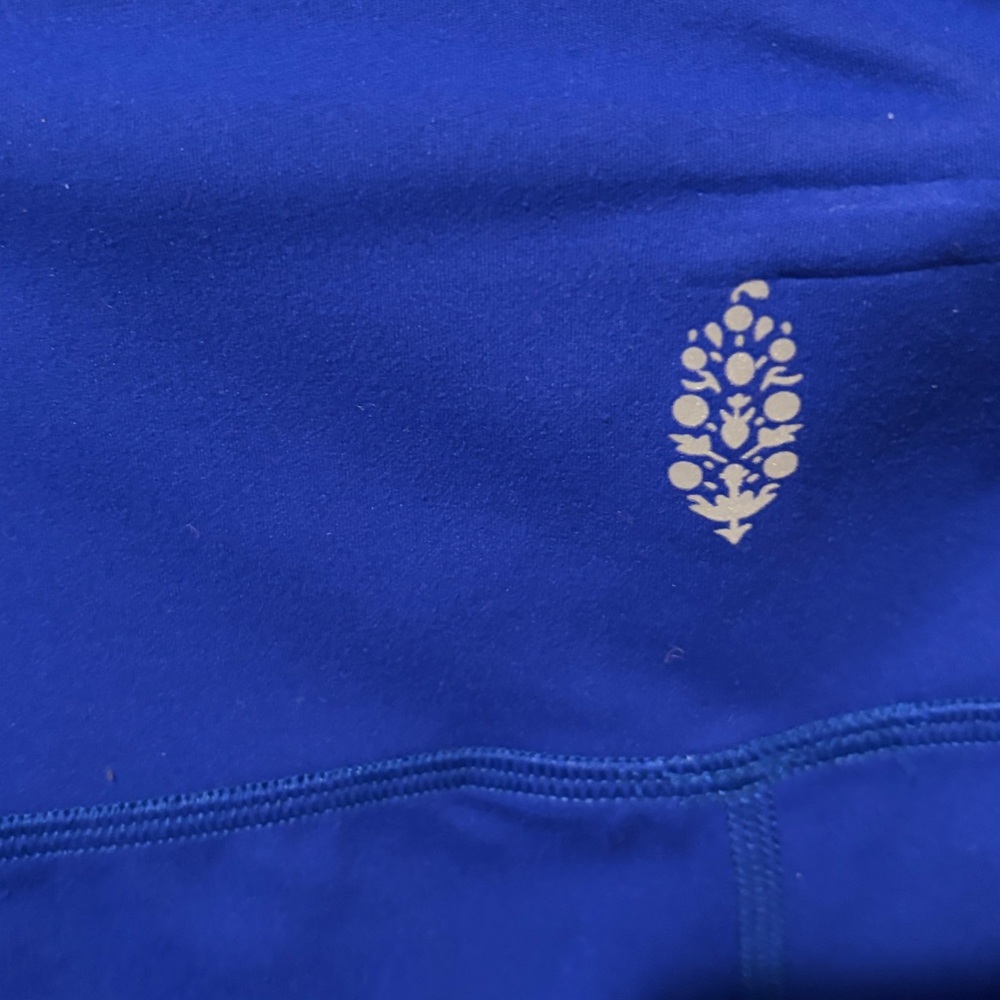 New!! Free people movement Women's Never Better Bike Shorts - Picture 3 of 6